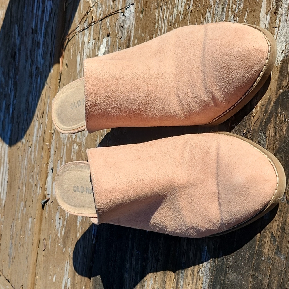 Old Navy Clogs